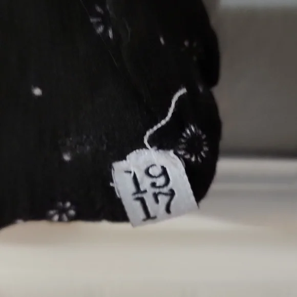 Sovereign code button down - Picture 3 of 6